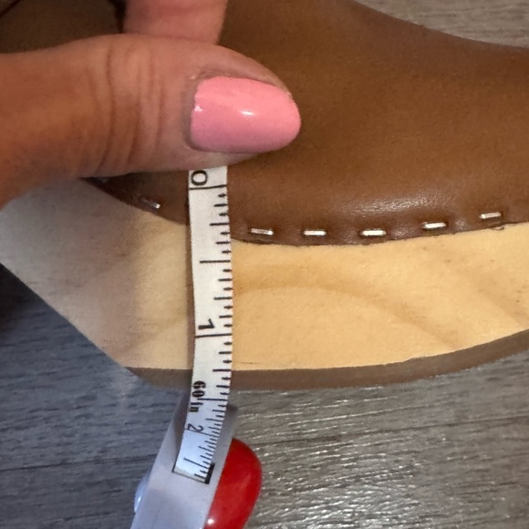 DOLCE VITA Hila Saddle Leather Platform Wooden Heels Sz 9 - Picture 15 of 15